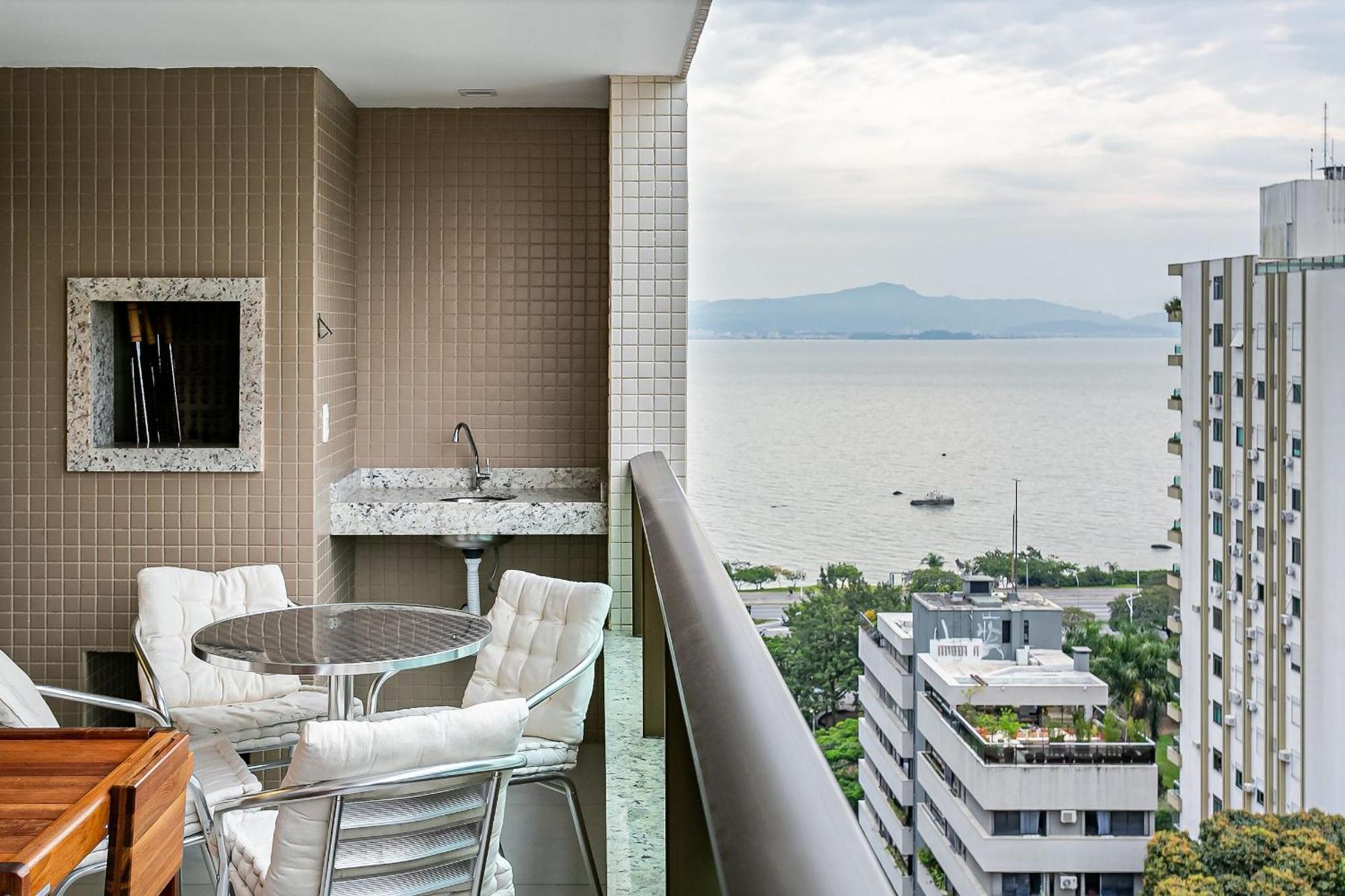 Apto Moderno A 10 Min Do Centro De Floripa Rmt801 Apartment Florianopolis Exterior photo